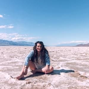 Meet your Posher, Avery